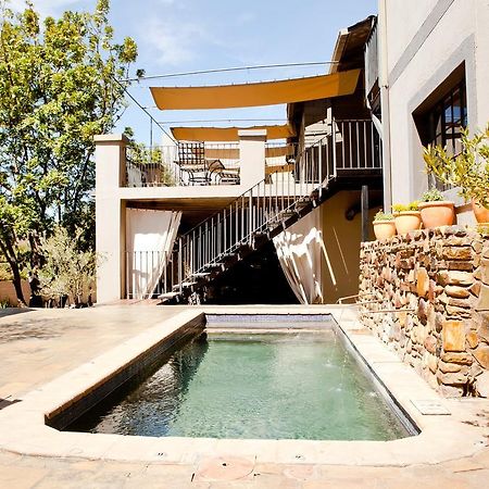 Olive Grove Guesthouse Windhoek Exteriör bild