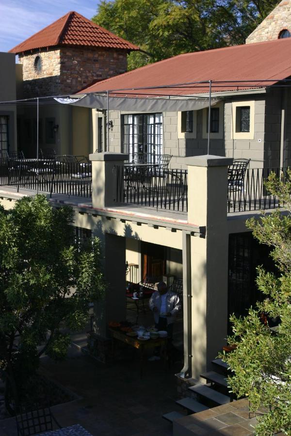 Olive Grove Guesthouse Windhoek Exteriör bild